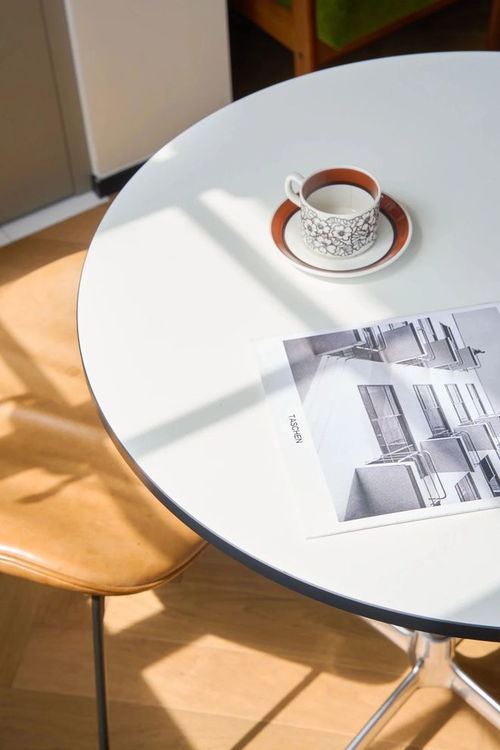 上海一字戶型老房,睡眠倉(cāng),大浴缸,老鋼窗復(fù)古陽(yáng)臺(tái),全有 廚房 裝修 客廳 衛(wèi)生間 電視背景墻 網(wǎng)易訂閱